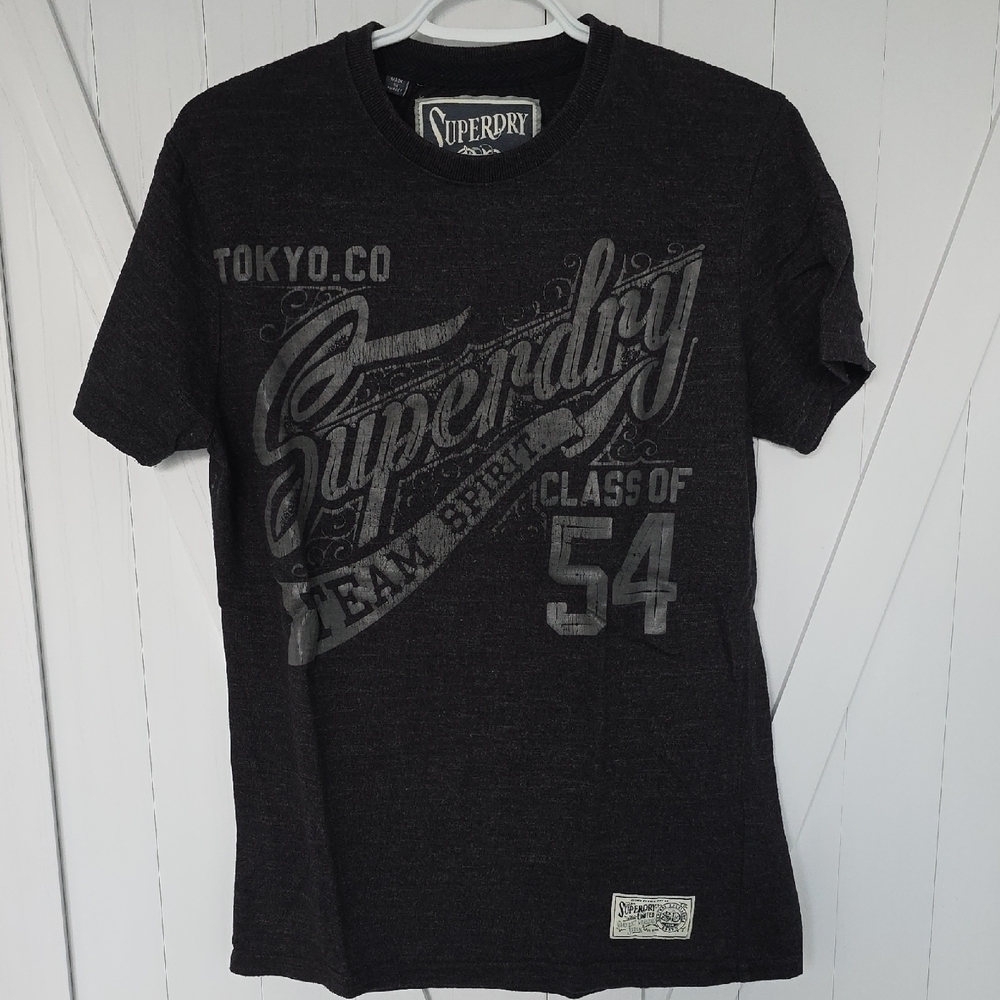 NWOT - Superdry Gray Black Short Sleeve Tee with Vintage Graphic